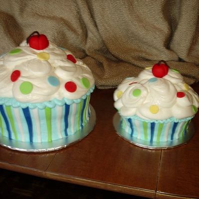 Cupcake Cakes