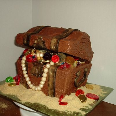 Treasure Chest Birthday Cake