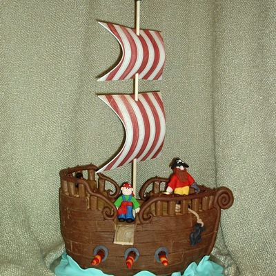 Will's Pirate Ship Cake