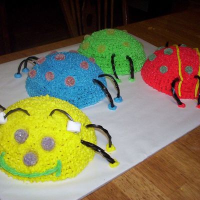 Catepillar Cake