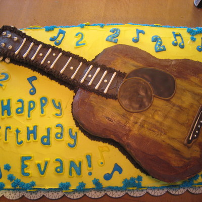 Guitar Cake