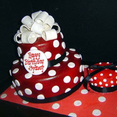 Minnie Mouse Cake