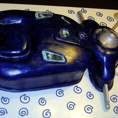 Vespa Cake