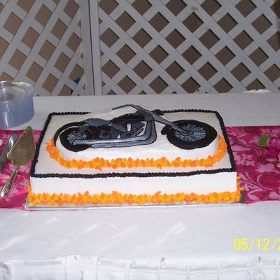 Harley-Davidson Grooms Cake