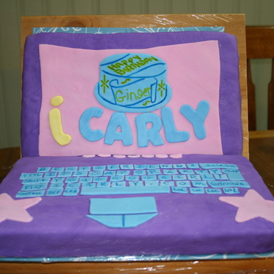 I Carly Laptop