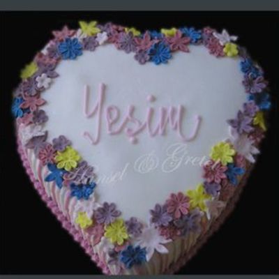 Heart & Flowers (Peggy Porshen)