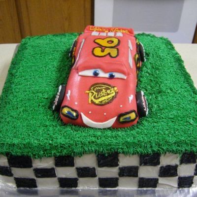 Lighting Mcqueen Cake