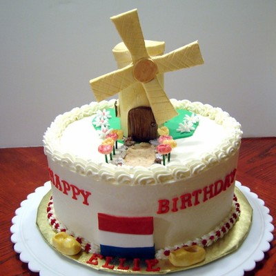 Windmill Cake