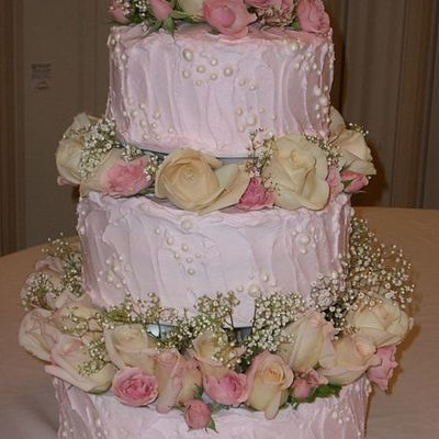 Fluffy Pink Pearl Wedding Cake