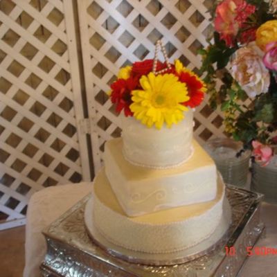 Ivory Wedding Cake