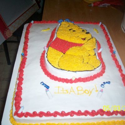 Pooh Baby Shower Cake