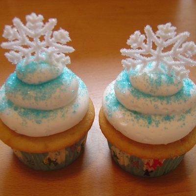 Snowflake Cupcakes
