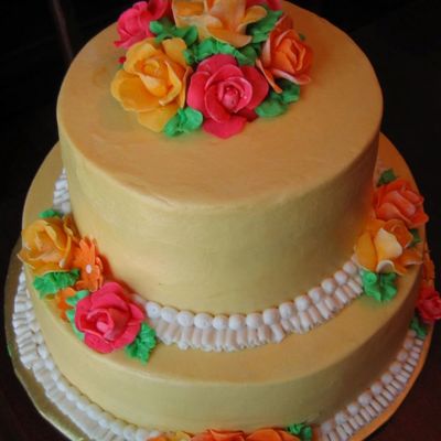 Yellow Buttercream With Roses