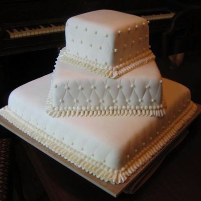 Quilted Squares Wedding Cake