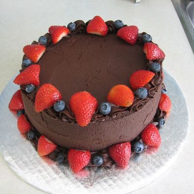 Buttercream Chocolate Cake With Fresh Fruit