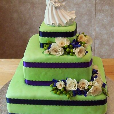 Green Wedding Cake