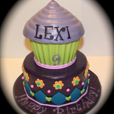 Lexi's Cupcake Cake