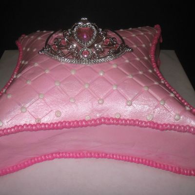 Pillow Tiara Cake