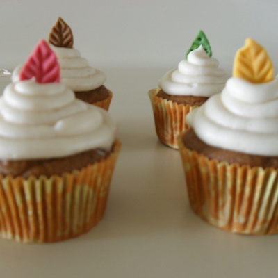 Fall Leaf Cupcakes