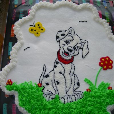 Dalmation Birthday Cupcake Cake