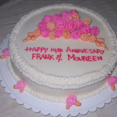 Anniversary Cake With Mmf Roses