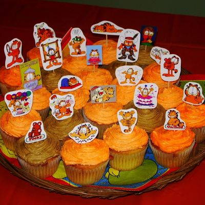 Garfield Cupcakes