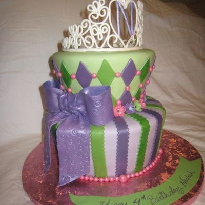 Tiara, Tenkebell Colors Cake