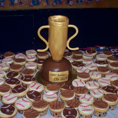 Trophy With Cupcakes