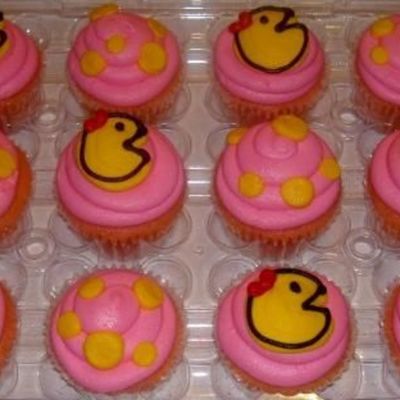Ms Pac Man Cupcakes