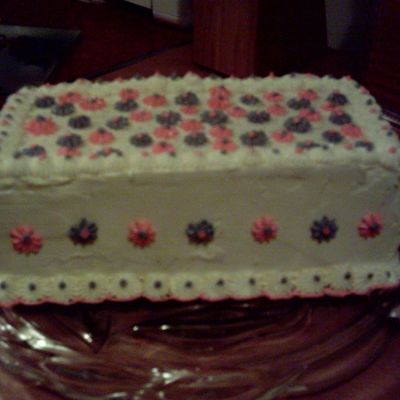 White Almond Wedding Cake With Whimsical Bakehouse Buttercream