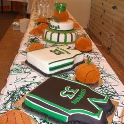 Graduation Cakes