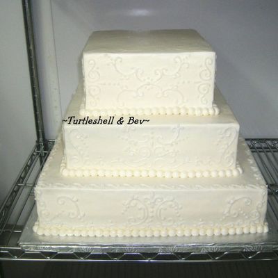 Wedding_Cake_At_Bevs2Wname.jpg