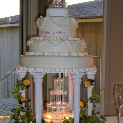 Jeremy & Ashlee's Wedding Cake 9-03-05