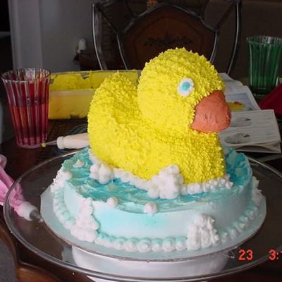 3-D Duck Cake