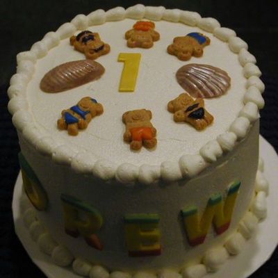 Smash Cake For Beach Scene