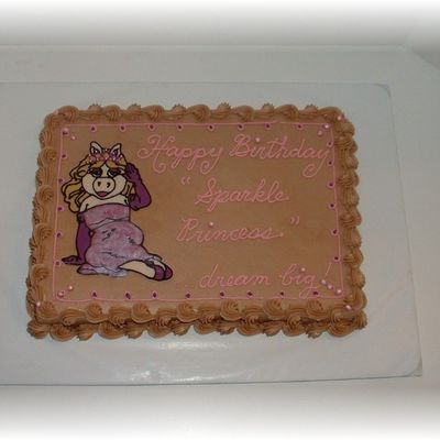 Miss Piggy Cake