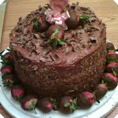 Chocolate Cake With Chocolate Covered Strawberrys