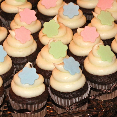 Baby Shower Cupcakes
