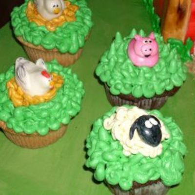 Cupcakes From Farm Cake