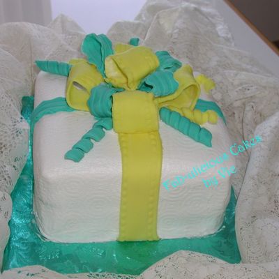 Gift Package Cake