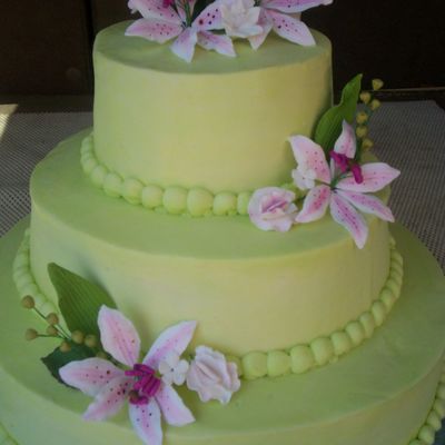 Green/ Pink Wedding Cake