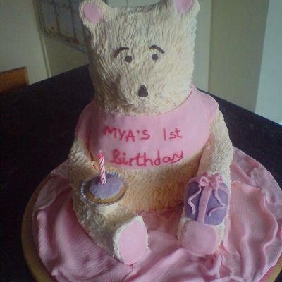 Pink Girls Winnie The Pooh Cake