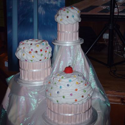 Wedding Cup Cakes