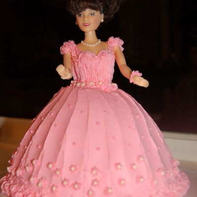 First Barbie / Princess Cake