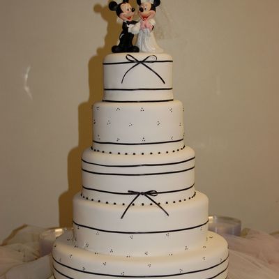 Mickey & Minnie