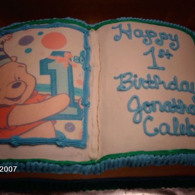 Pooh 1St Birthday