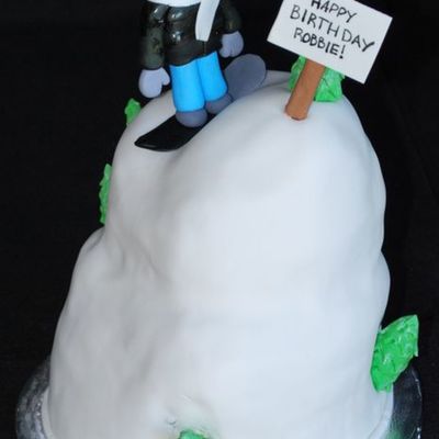 Snowboarding Cake
