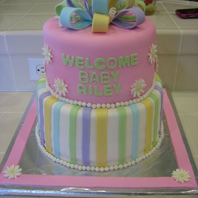 Daisy Baby Shower Cake