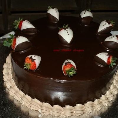 Tux Strawberry Grooms