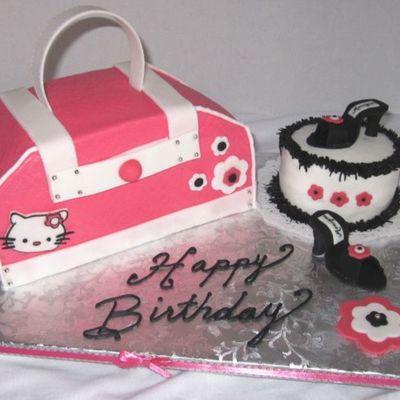 Hello Kitty Bag And Shoes